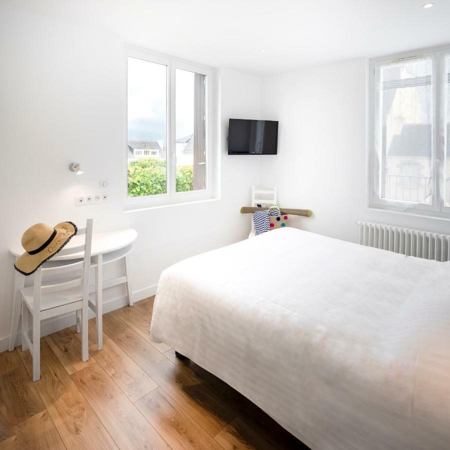 Hotel Spa De La Citadelle Lorient Port-Louis Eksteriør bilde